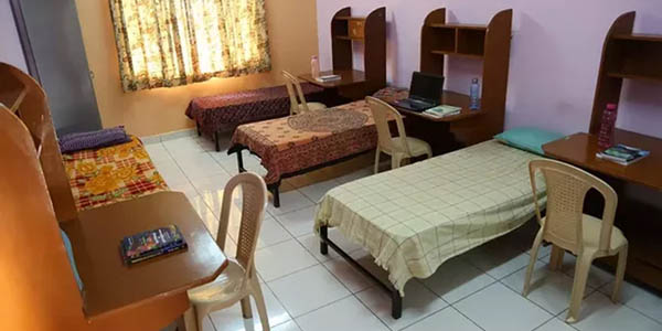 hostel-facility